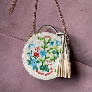 Bohemian Vegan Leather Ivory OffWhite Embroidered Round Tassel Handbag Chainlink